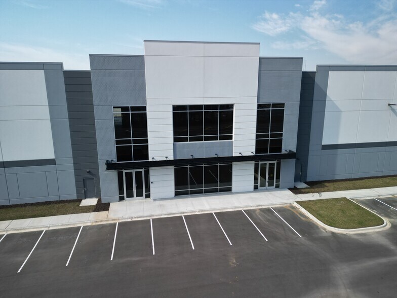 More Photos Of Jimmy Deloach Blvd, Garden City Unknown For Lease