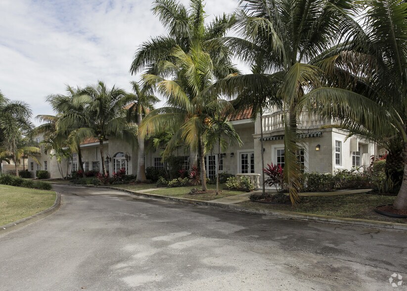 More Photos Of 555 S Pompano Pky, Pompano Beach Office For Lease