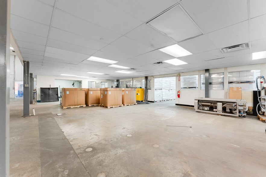 More Photos Of 111 Terence Dr, Pittsburgh Warehouse For Sale