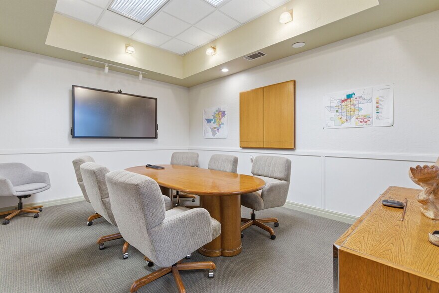 More Photos Of 1025 Central Ave, Tracy Medical For Sale