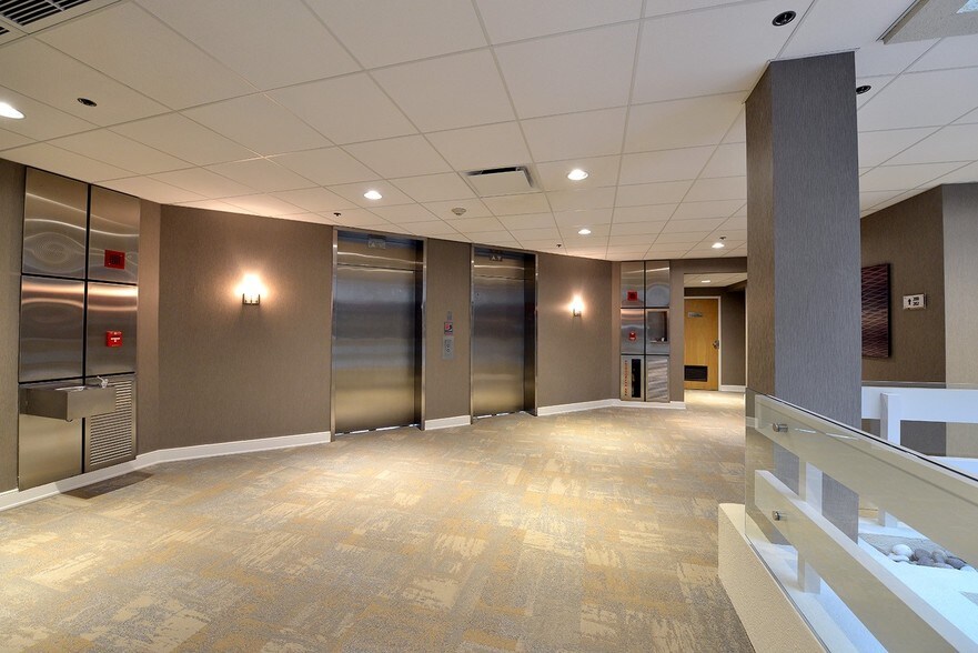 More Photos Of 4901 NW 17th Way, Fort Lauderdale Office For Lease