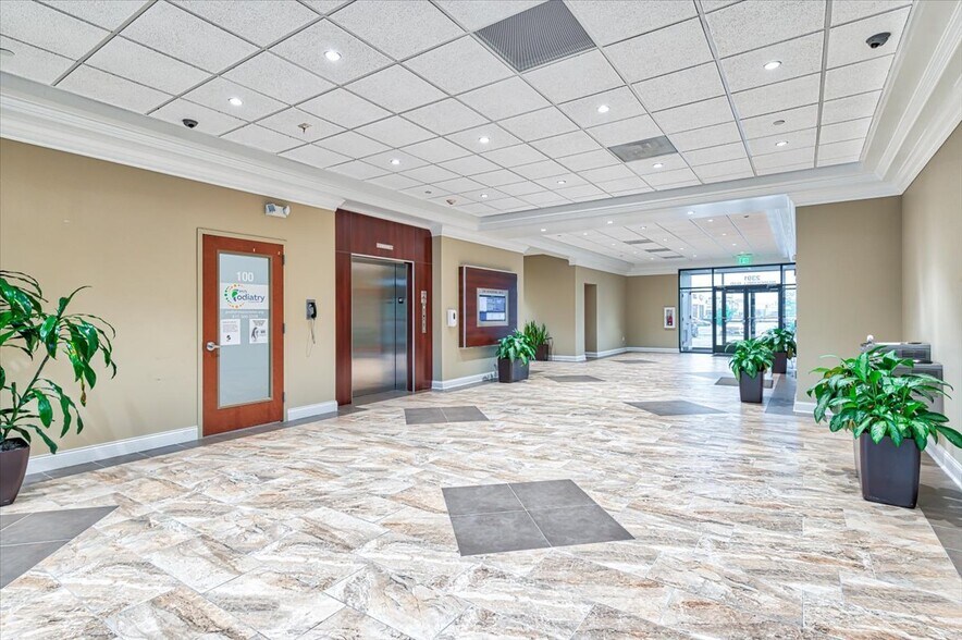 More Photos Of 2391 Brandermill Blvd, Gambrills Medical For Lease