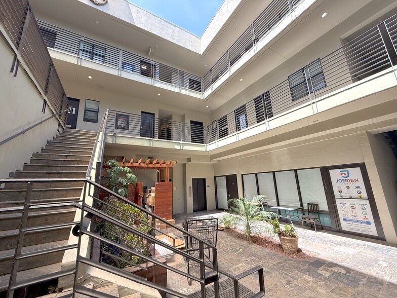 More Photos Of 3275 Stevens Creek Blvd, San Jose Office For Lease