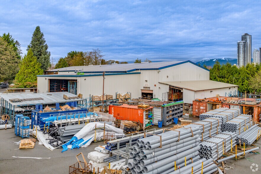 More Photos Of 3140 Gilmore Diversion, Burnaby Manufacturing For Sale