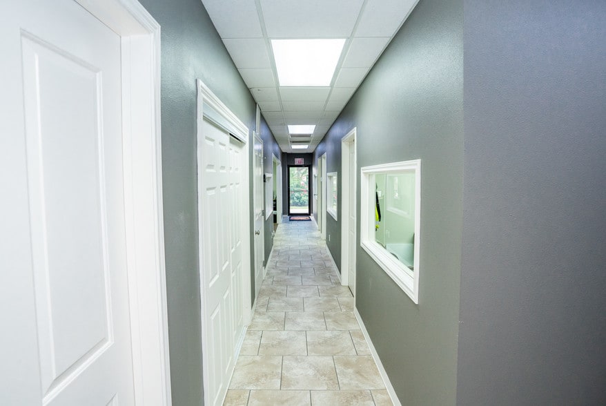 More Photos Of 6342 Harwick Dr, Corpus Christi Service For Lease
