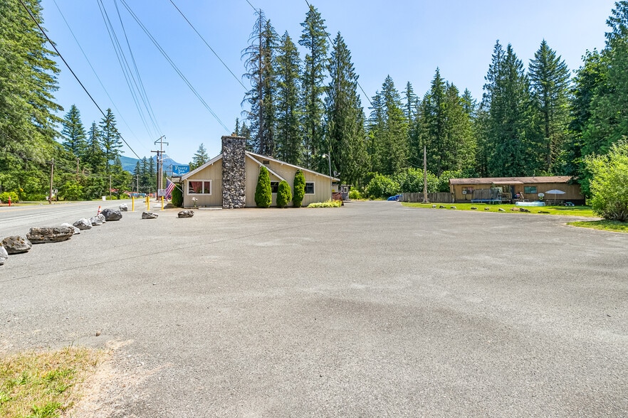 More Photos Of 7461 MT Baker Hwy, Deming Restaurant For Sale
