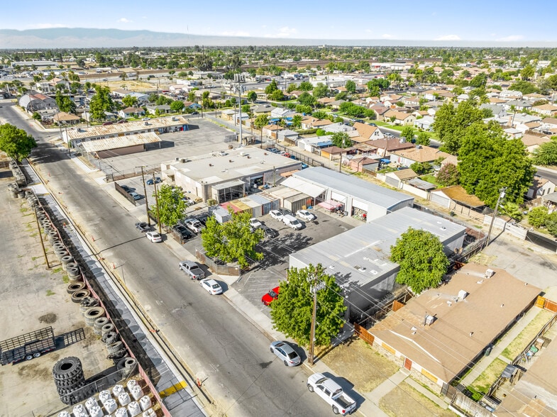 More Photos Of 117 V St, Bakersfield Warehouse For Lease