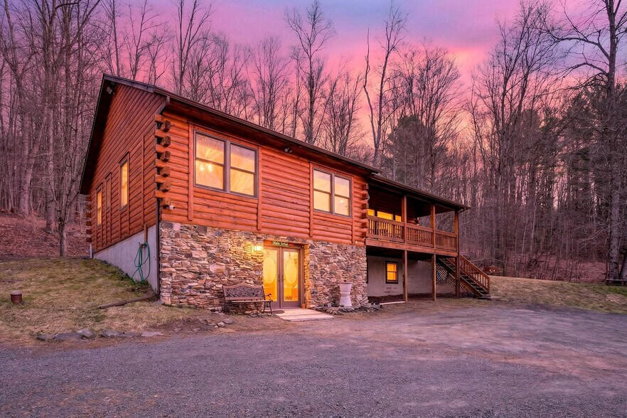 More Photos Of 79 Whitleigh Rd, Equinunk Lodge Meeting Hall For Sale