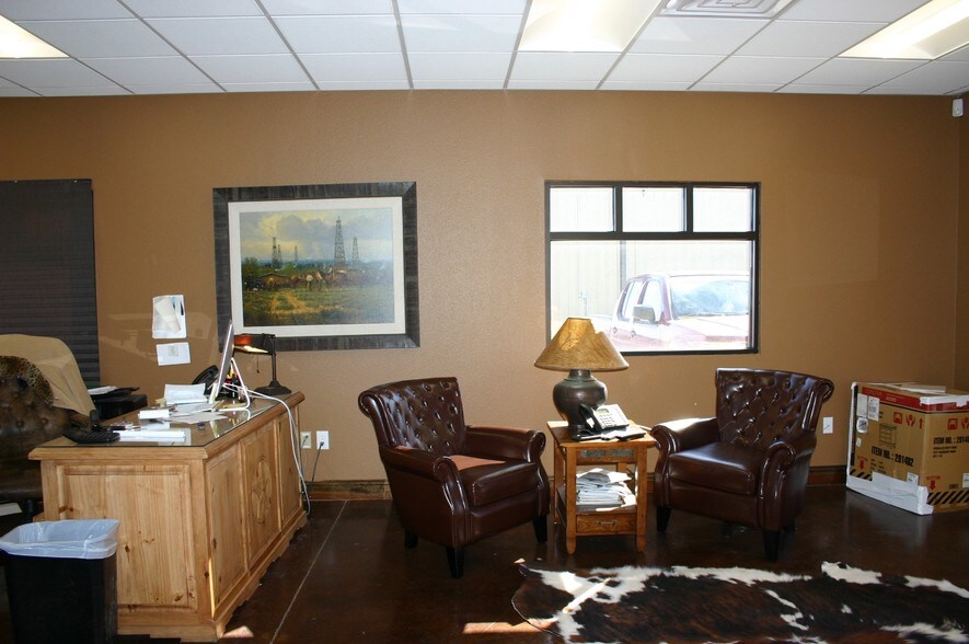 More Photos Of 9718 W County Road 154, Midland Warehouse For Sale