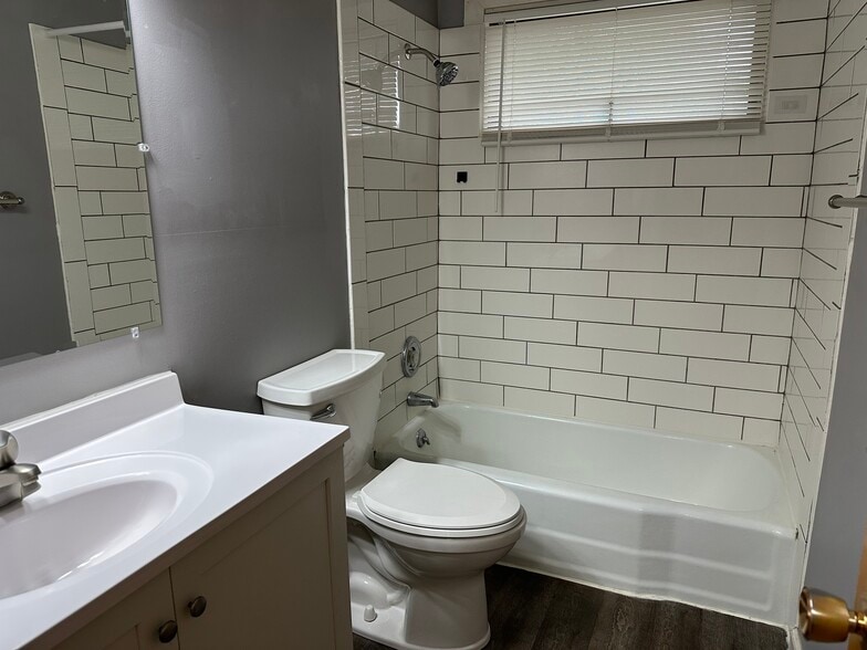 More Photos Of 2501 A St, Lincoln Apartments For Sale