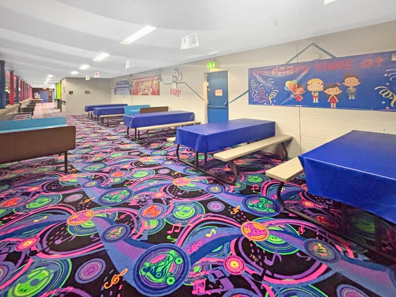 More Photos Of 805 Sater St, Greenville Skating Rink For Sale