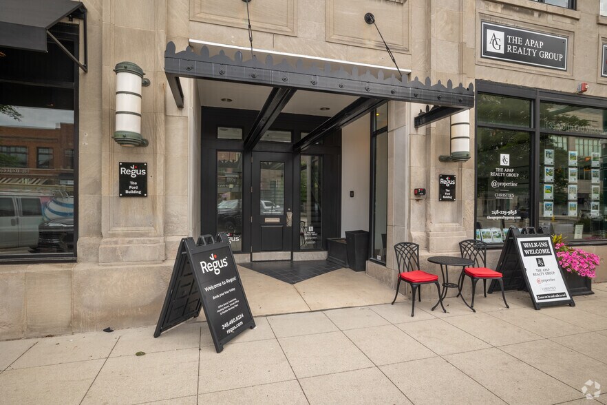 More Photos Of 101-167 N Old Woodward Ave, Birmingham Coworking Space