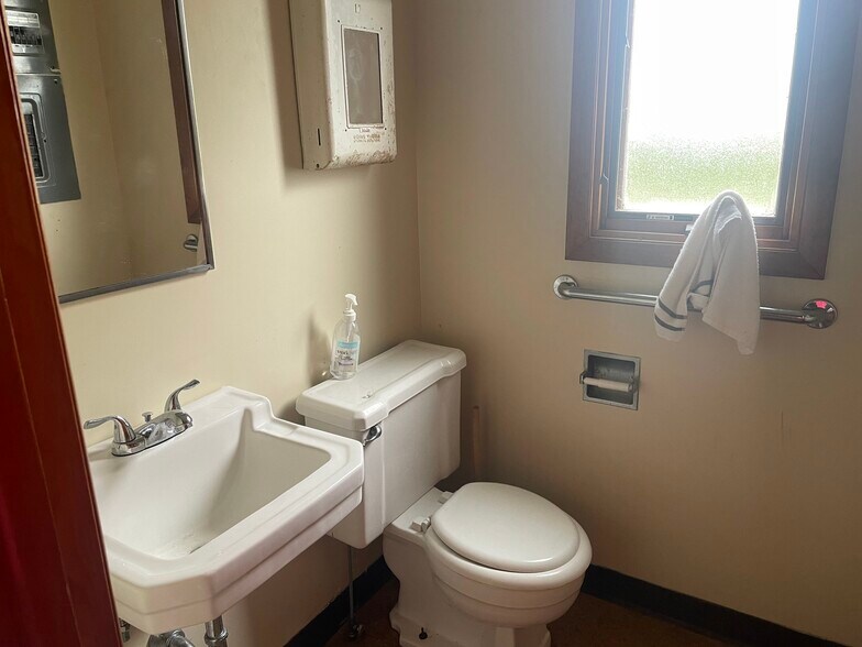 More Photos Of 3549 S Arba Pike, Union City Religious Facility For Sale