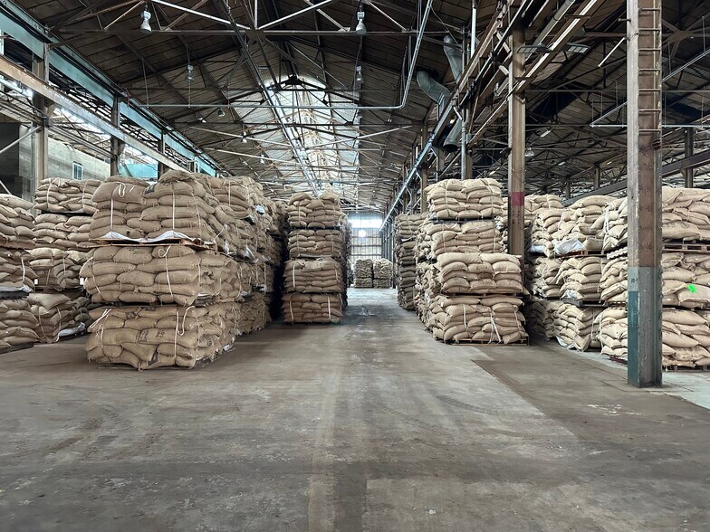 More Photos Of 5500 Tabor Ave, Philadelphia Warehouse For Lease