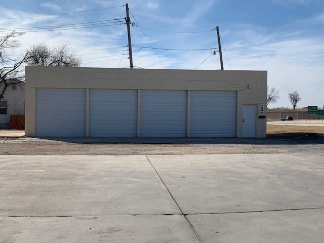 Primary Photo Of 2904 NW Fort Sill Blvd, Lawton Warehouse For Sale