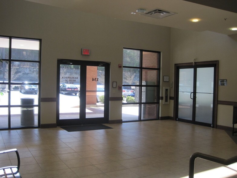 More Photos Of 134 Ansley Dr, Dahlonega Medical For Lease