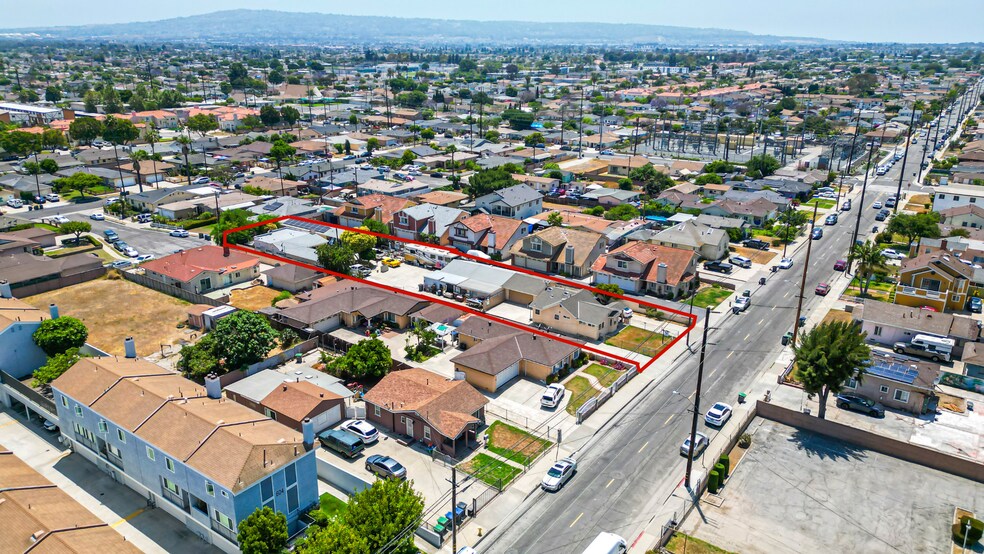 More Photos Of 546 E 220th St, Carson Apartments For Sale