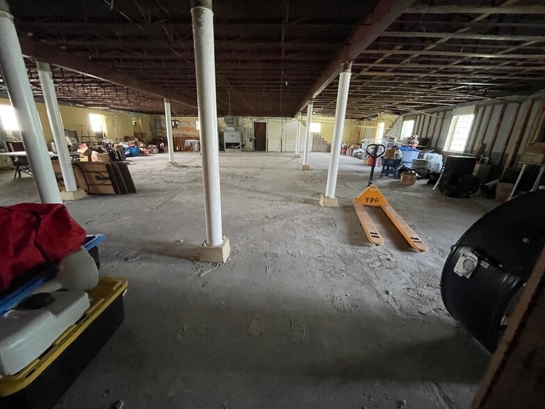 More Photos Of 2400 Delachaise St, New Orleans Specialty For Sale