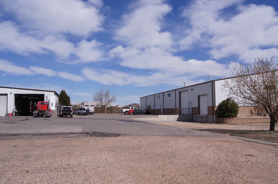 More Photos Of 7501 York St, Denver Warehouse For Lease