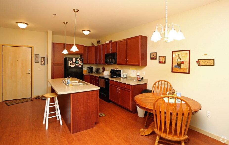 More Photos Of 401 N Washington St, Green Bay Apartments For Lease