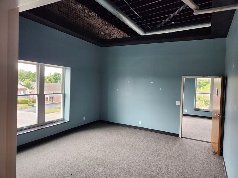 More Photos Of 2 N Madison Ave, Greenwood Loft Creative Space For Sale