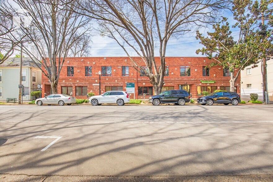 More Photos Of 520 9th St, Sacramento Office For Sale