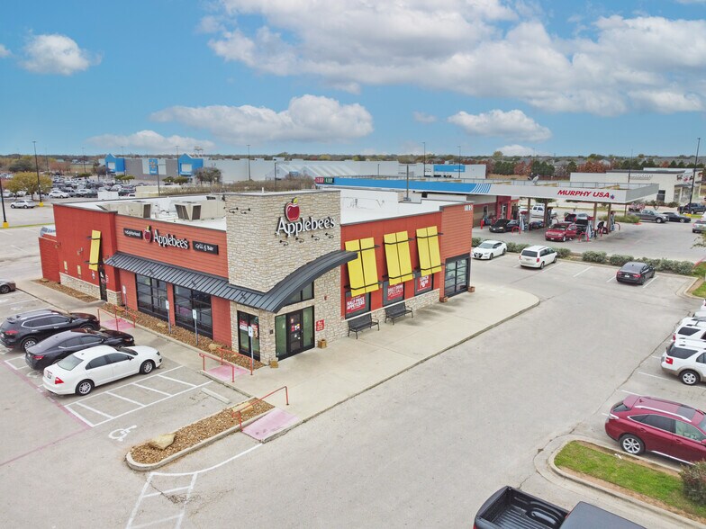 More Photos Of 103 Carlos G Parker Blvd, Taylor Restaurant For Lease