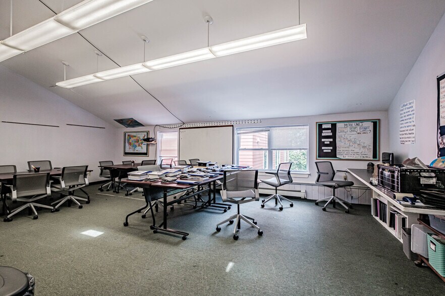 More Photos Of 181 Brackett St, Portland Apartments For Sale