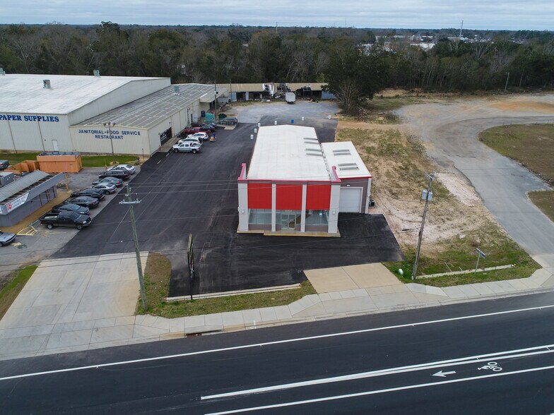 More Photos Of 8969 Pensacola Blvd, Pensacola Auto Repair For Sale