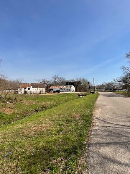 More Photos Of 4306 Holmes rd, Houston Land For Sale