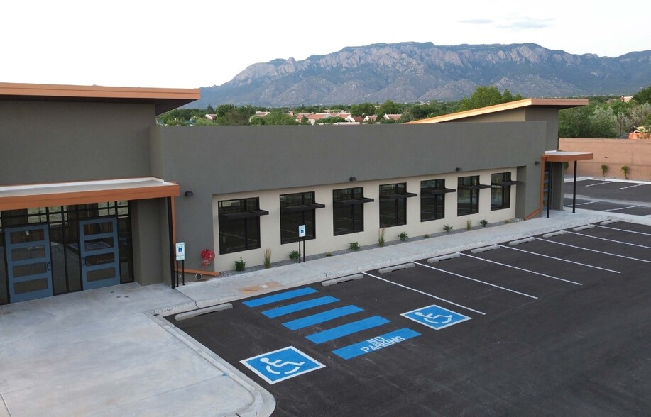 Primary Photo Of 4710 Eubank Blvd NE, Albuquerque Medical For Lease