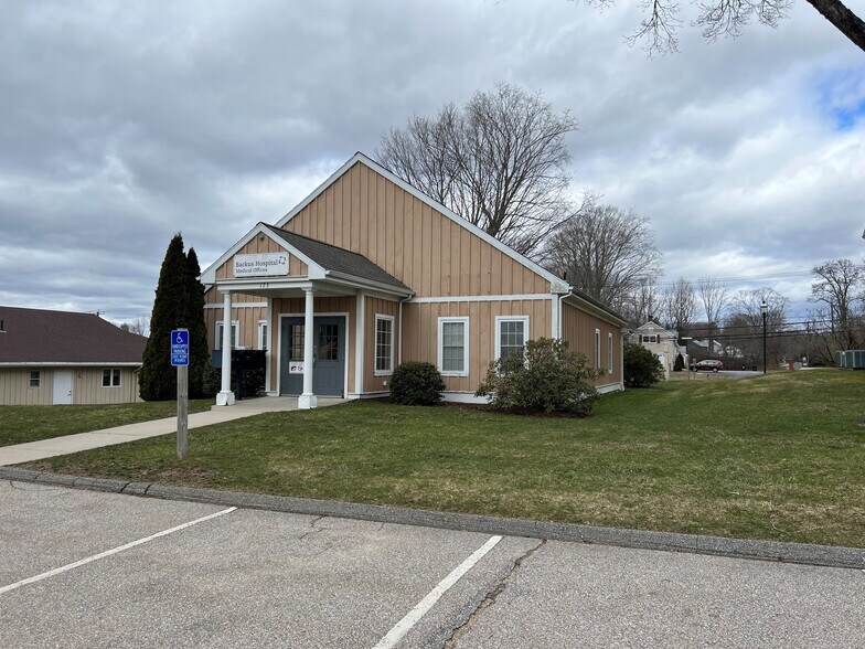 More Photos Of 123 Broadway St, Colchester Medical For Lease