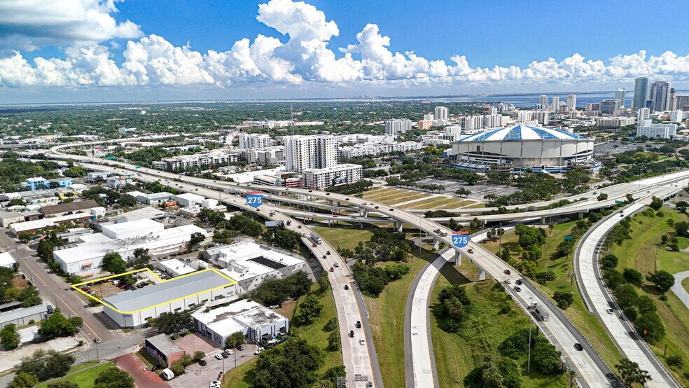 More Photos Of 1921 5th Ave S, Saint Petersburg Warehouse For Lease