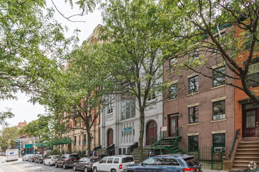 More Photos Of 40 Greene Ave, Brooklyn Movie Theatre For Sale