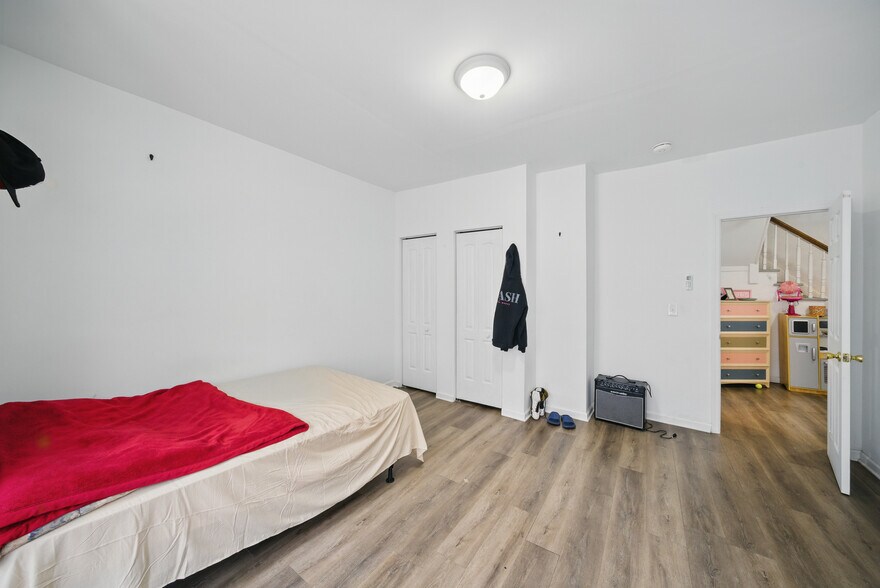 More Photos Of 203 E Blackwell St, Dover Multifamily For Sale
