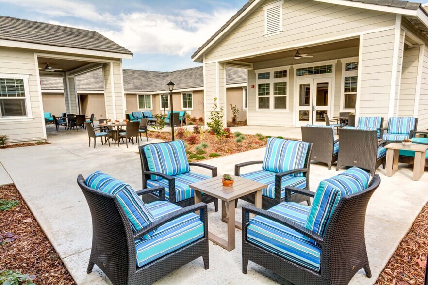 More Photos Of 6825 Sunrise Blvd, Citrus Heights Skilled Nursing Facility For Sale