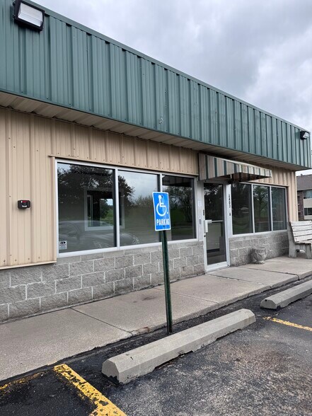 Primary Photo Of 2403 Nash Blvd, Council Bluffs Freestanding For Lease