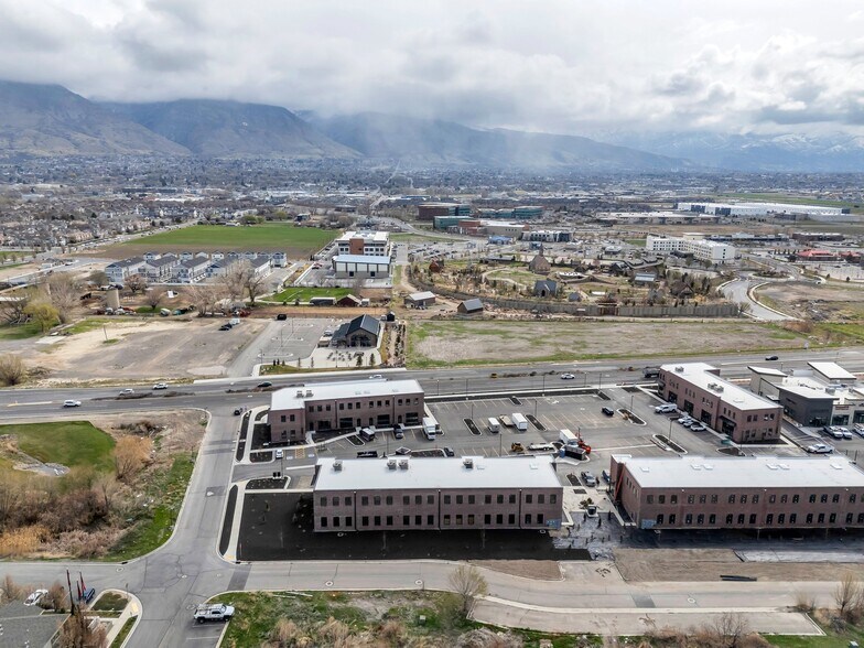 More Photos Of 292 S 2000 W, Pleasant Grove Office For Lease