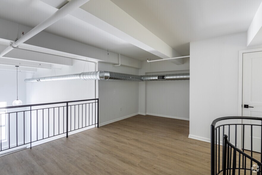 More Photos Of 57 Cannon St, Poughkeepsie Apartments For Lease