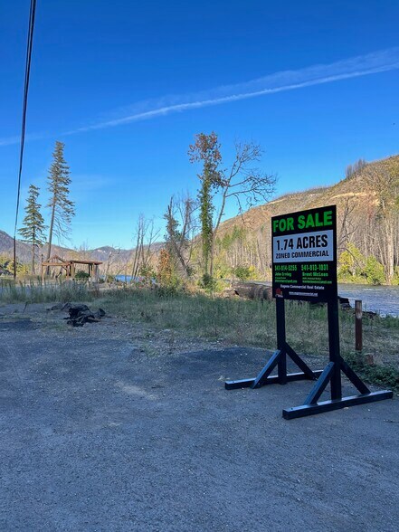 Primary Photo Of 50660 McKenzie Hwy, Vida Restaurant For Sale