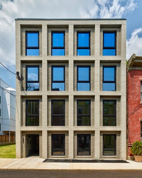 More Photos Of 2007 Cambridge St, Philadelphia Apartments For Sale