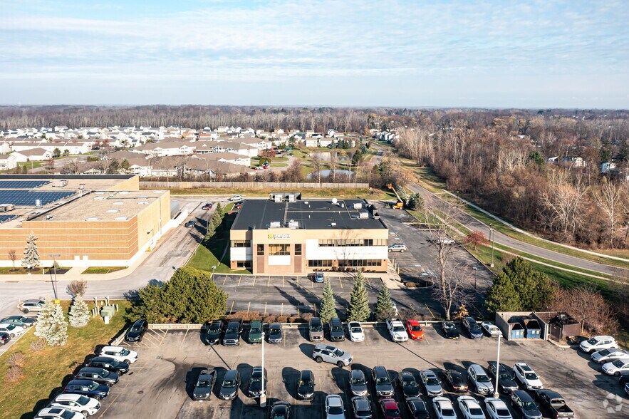 More Photos Of 4050 W Ridge Rd, Rochester Coworking Space