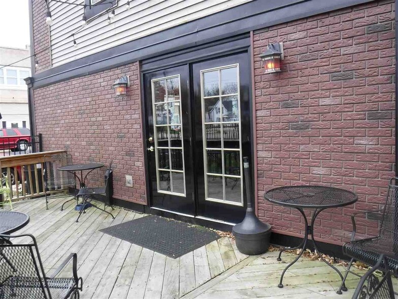 More Photos Of 210 S Water St, Stoughton Bar For Lease