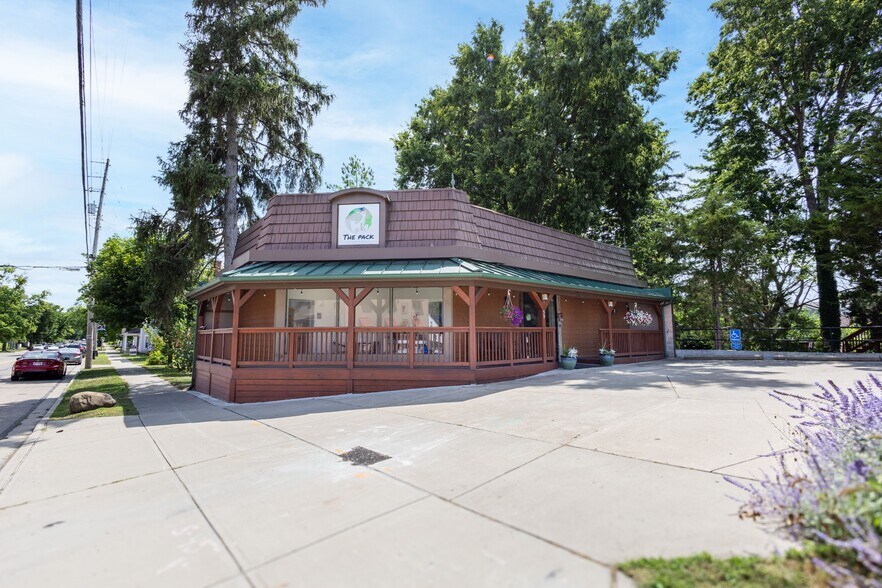 Primary Photo Of 53 E Market St, Germantown Restaurant For Sale
