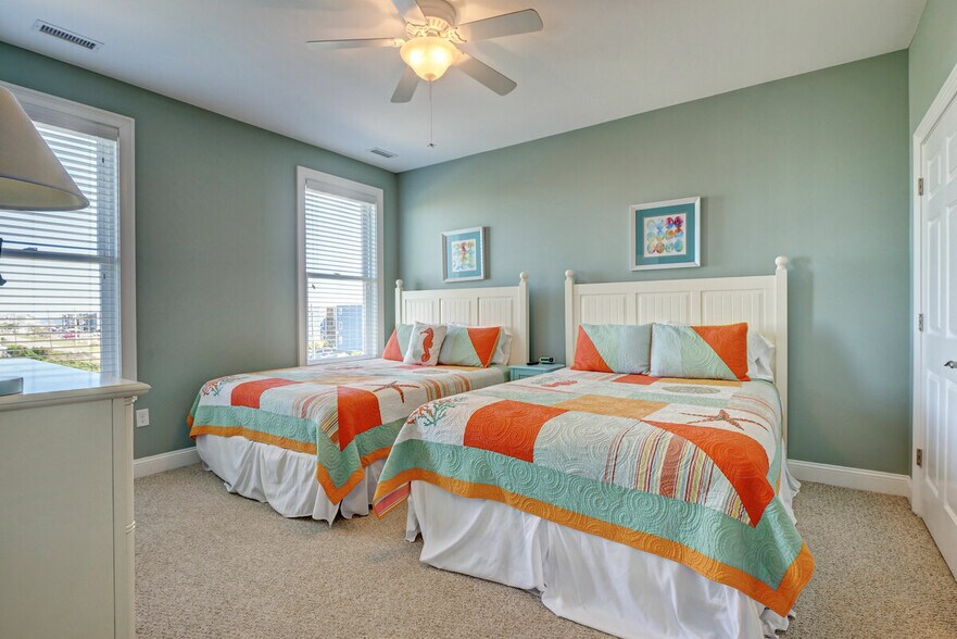 More Photos Of 2068 New River Inlet Rd, North Topsail Beach Apartments For Sale