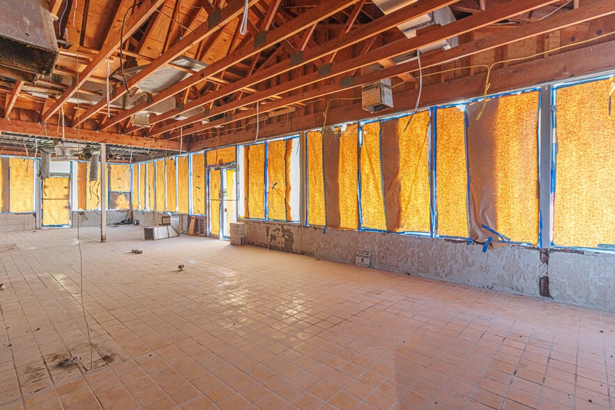 More Photos Of 100 S Kings Hwy, Myrtle Beach Fast Food For Lease