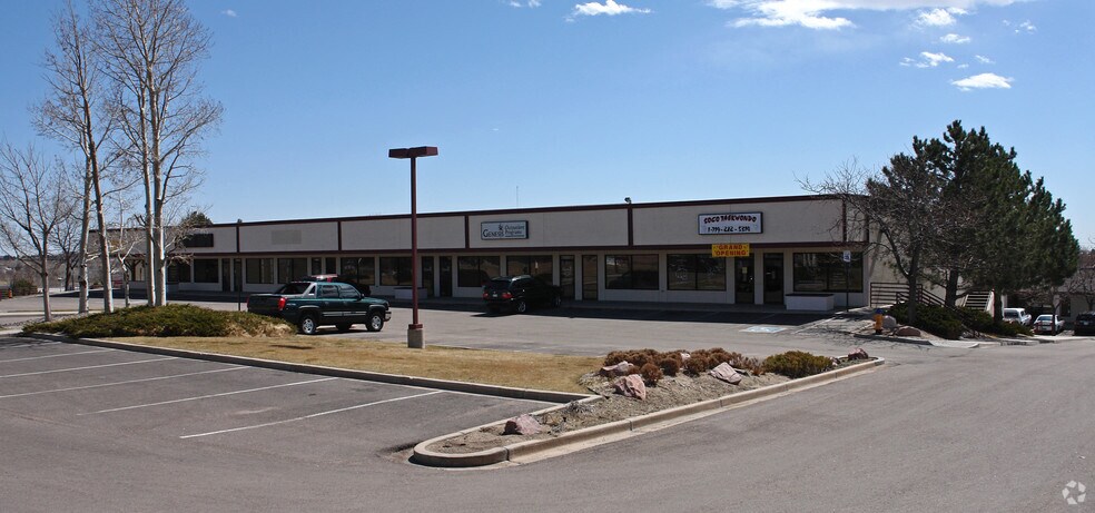 More Photos Of 2537-2579 Airport Rd, Colorado Springs General Retail For Lease