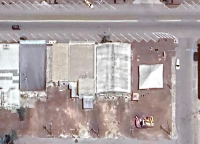 More Photos Of 107 Broadway St, Fort Meade Office For Sale