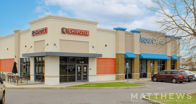 Primary Photo Of 7765 Airport Blvd, Mobile Storefront For Sale