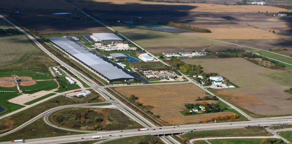 More Photos Of 3030 S Sylvania Ave, Sturtevant Unknown For Lease